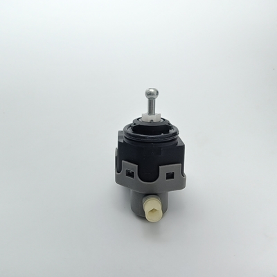 Nissan độ đèn pha điều chỉnh động cơ nhựa đen