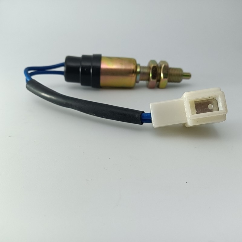 Công tắc cảm biến ánh sáng phanh Công tắc truyền động phanh cho Honda Citroen Toyota